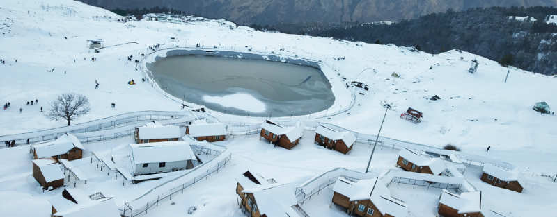 Admire the Beauty of Snowfall at these places in India