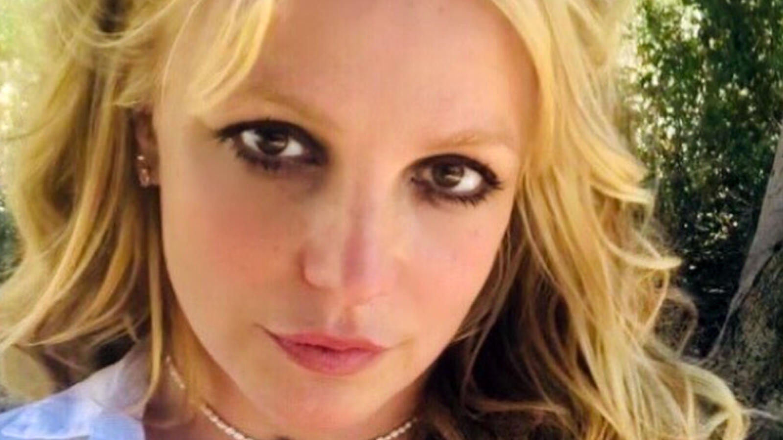 Britney Spears Drops A Cryptic Post Hinting At Ending Relationships