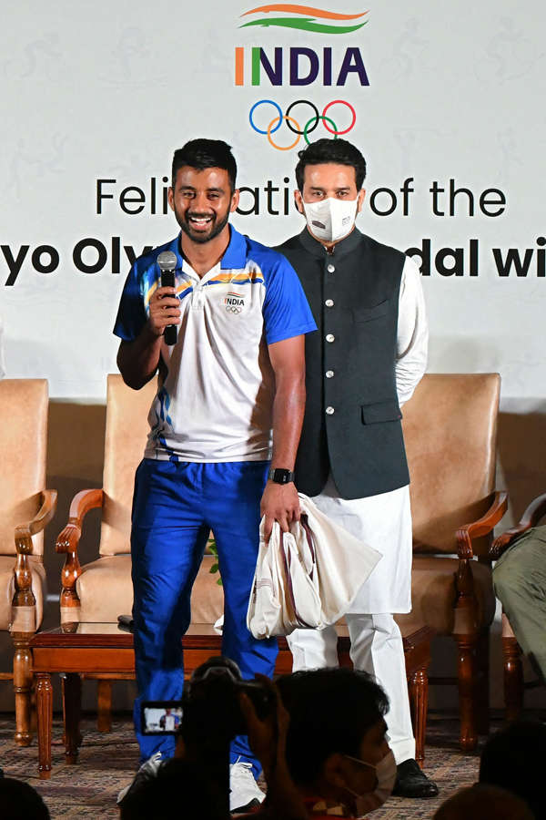 Pictures from grand felicitation ceremony for Indian Olympic medal-winners