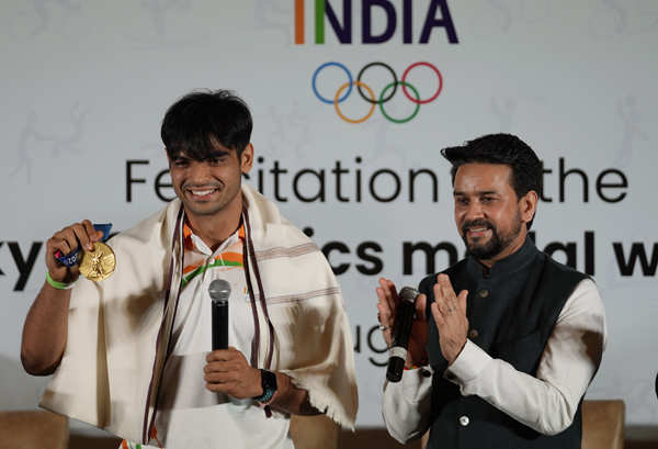 Pictures from grand felicitation ceremony for Indian Olympic medal-winners