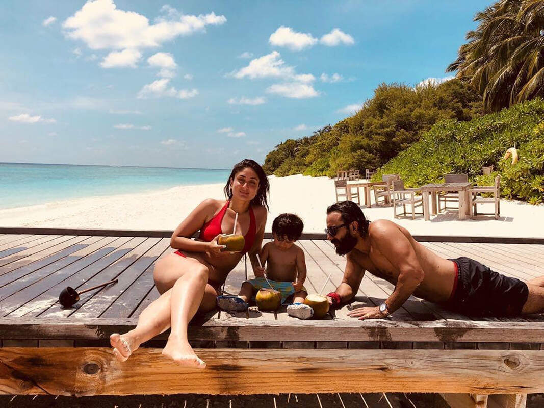 Birthday boy Saif Ali Khan & Kareena Kapoor are making us all jealous with their new dreamy beach vacation pics