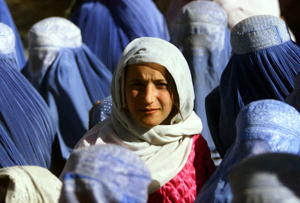35 pictures of Afghan women and girls who are apprehensive about their future under Taliban