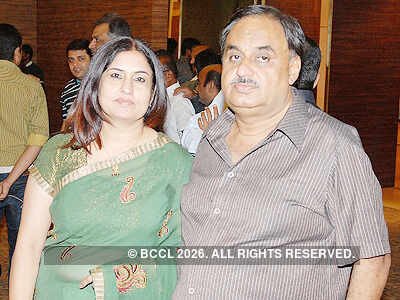 Anant & Ushaben's 50th wedding anniv.