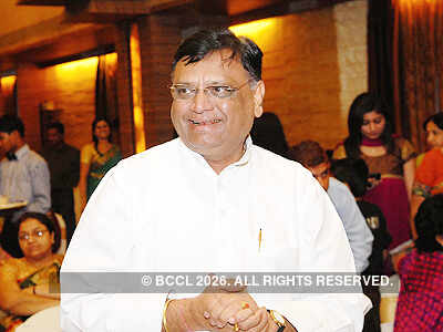 Anant & Ushaben's 50th wedding anniv.