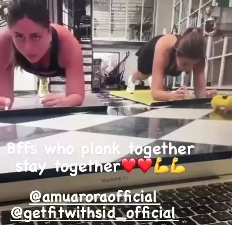 BFFs Kareena Kapoor Khan & Amrita Arora&rsquo;s gym sessions are all about selfies and sweat