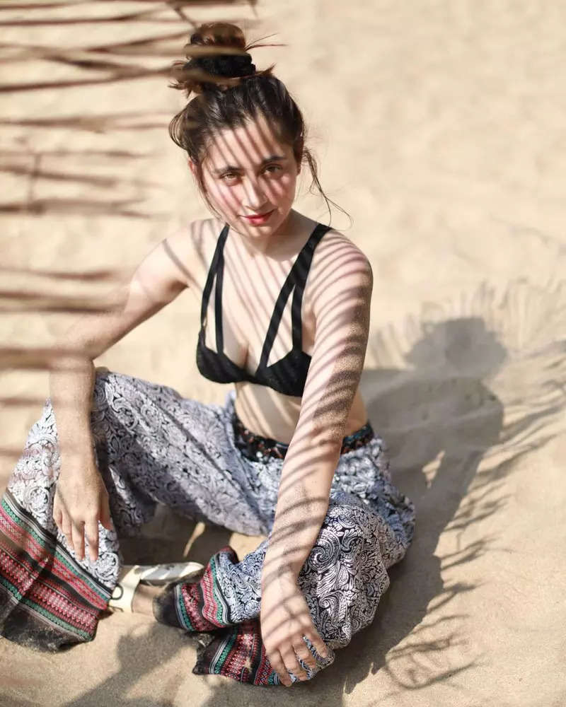 Sanjeeda Shaikh's glamorous pictures are turning up the heat!