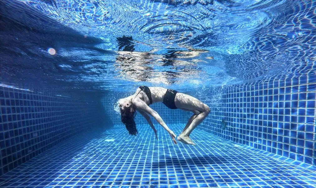 Pictures of Anushka Ranjan soaking up the sun in a bright cutout swimsuit will make you hit the beach!