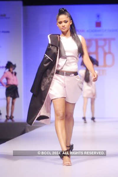 Pearl Fashion Show in Delhi