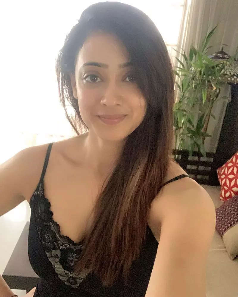 Shweta Tiwari's amazing transformation pictures will leave you stumped!