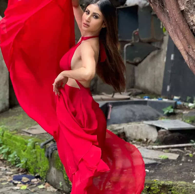 From bikinis to backless dresses, Mouni Roy's new pictures will surely leave you speechless!