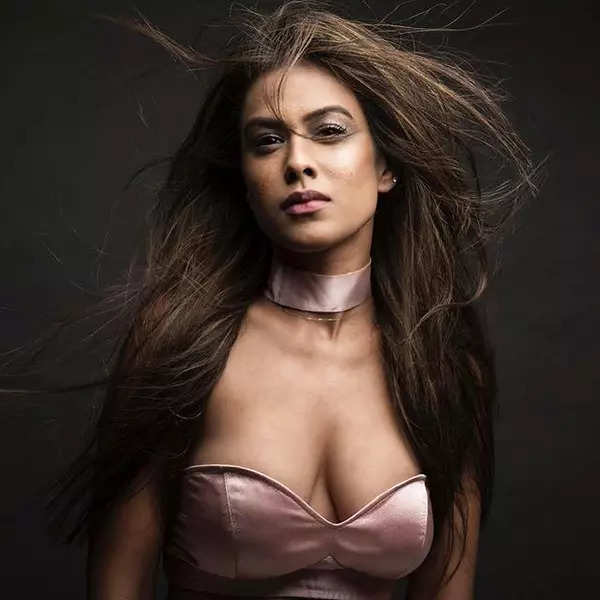 Nia Sharma’s latest pictures in a tube top are nothing short of a style statement