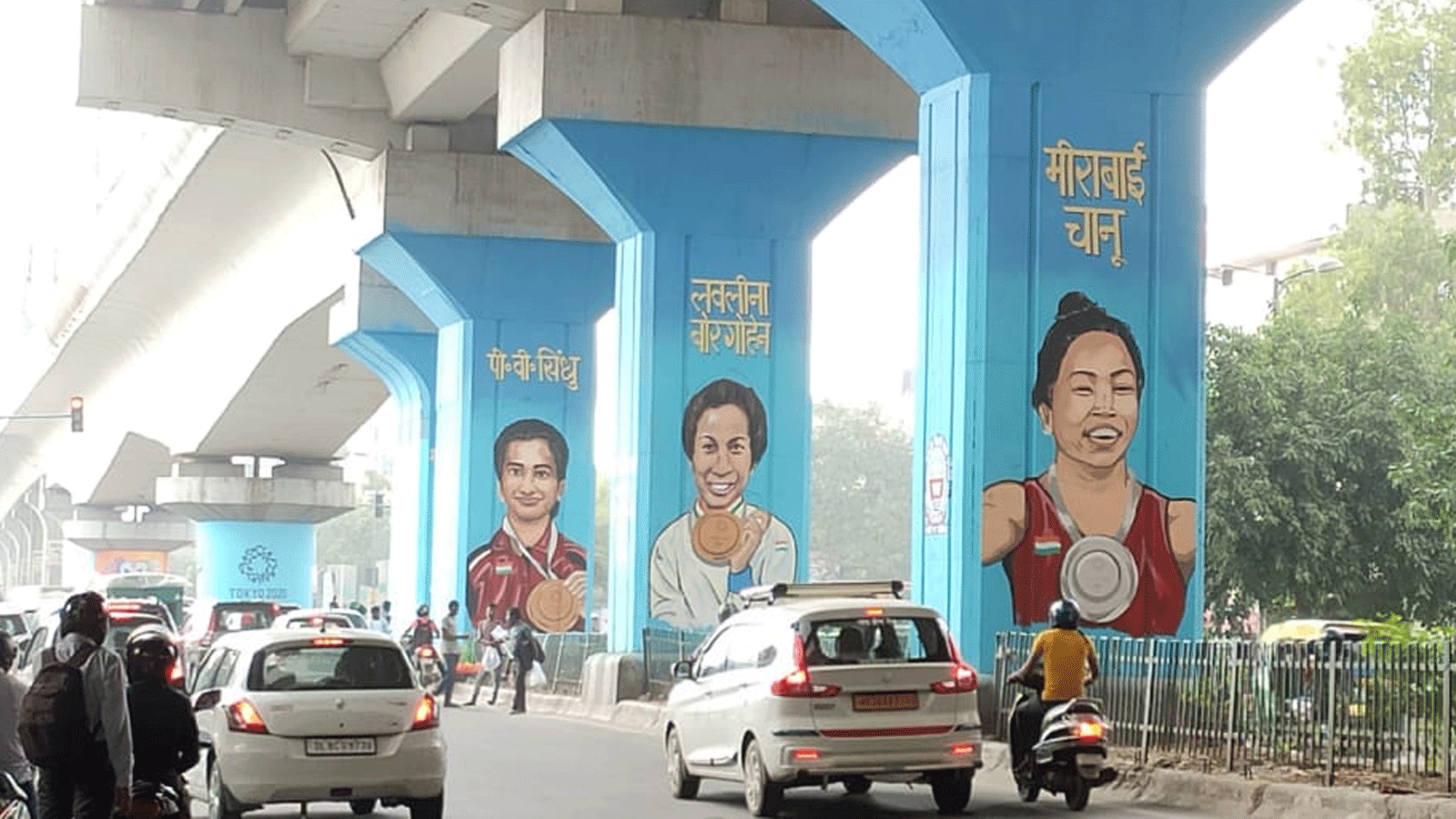 Watch: Neeraj Chopra, Mirabai Chanu’s graffiti painted on Delhi Metro ...