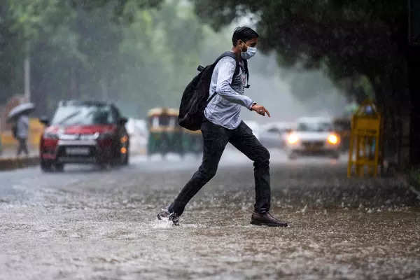 New Delhi: Pictures of waterlogging caused by heavy rain