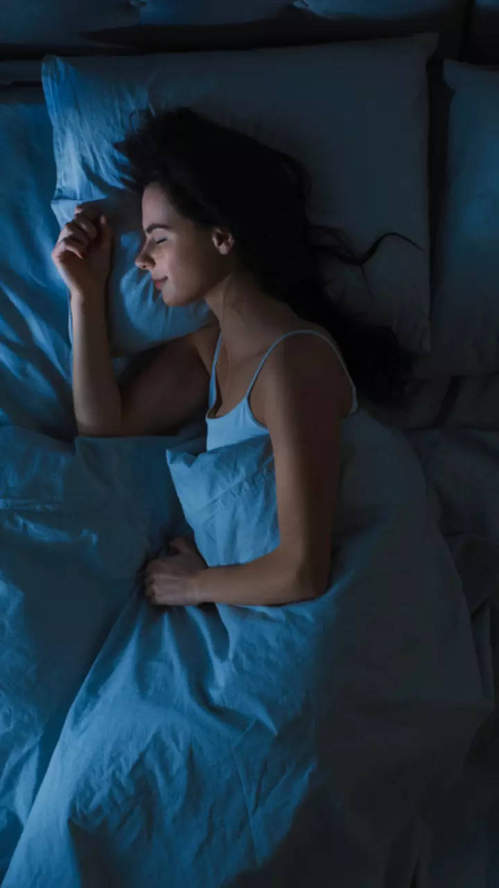 Benefits of sleeping naked | Times of India