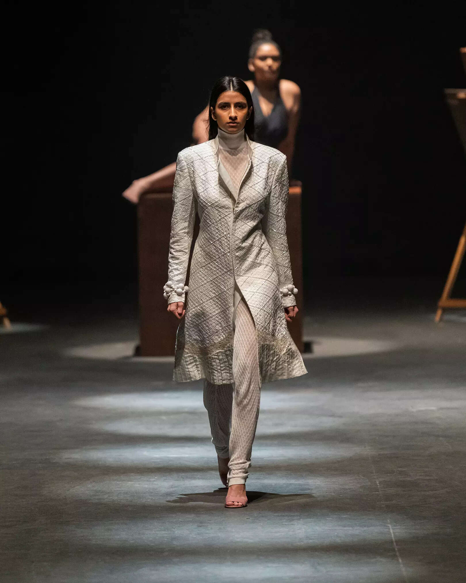 SHIVAN & NARRESH COUTURE SERIES - LOOK 8