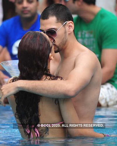 Best of Hottest Pool Parties