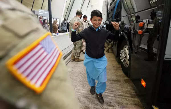 25 pictures of evacuated Afghans who arrived in US