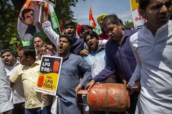 Protest held against hike in LPG price
