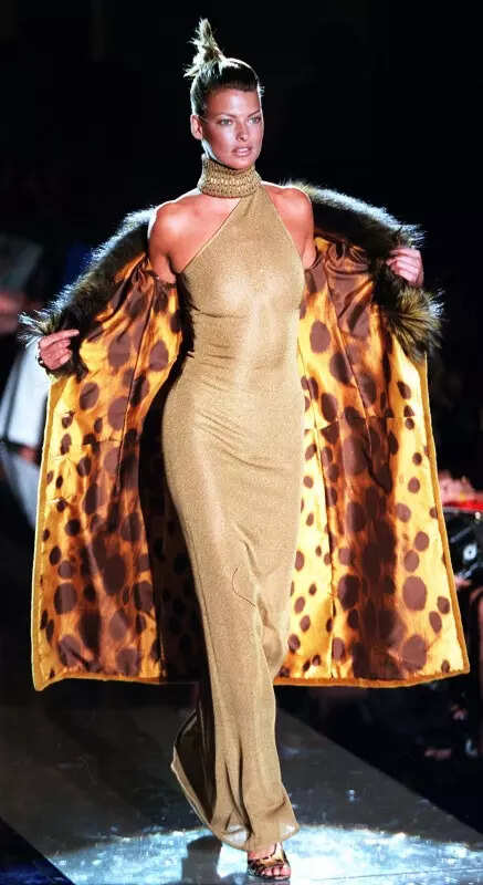 Linda Evangelista's most unforgettable catwalk moments in photos