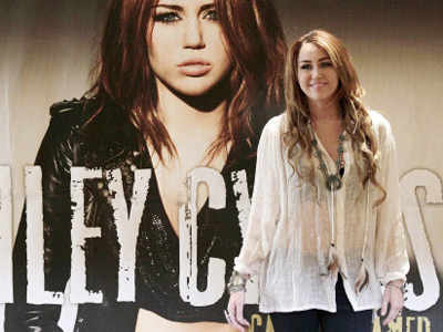 Miley Cyrus promotes her new album