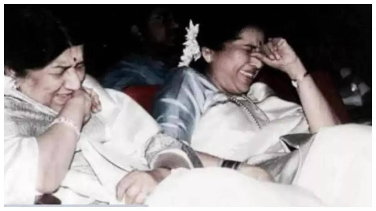 Lata Mangeshkar wishes sister Asha Bhosle on her…