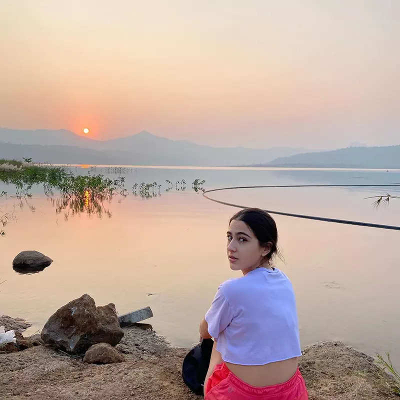 Sara Ali Khan’s beach pictures in pop coloured bikinis will make you crave for a vacation!