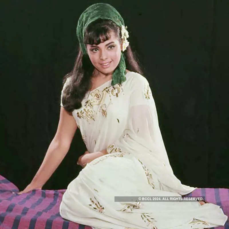 #ETimesTrendsetters: Mumtaz gave fashion a new meaning in the era gone by with her charming looks