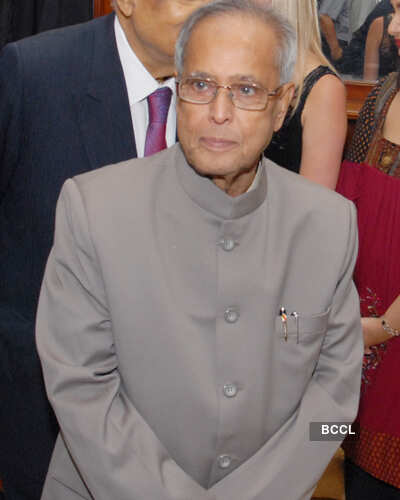 UK based university awards honorary degree