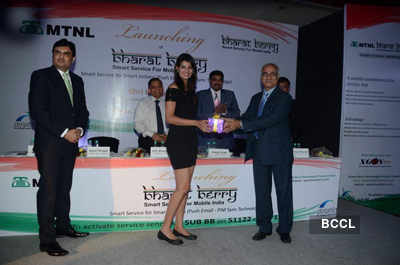 Sayali Bhagat launches 'Bharat Berry' service