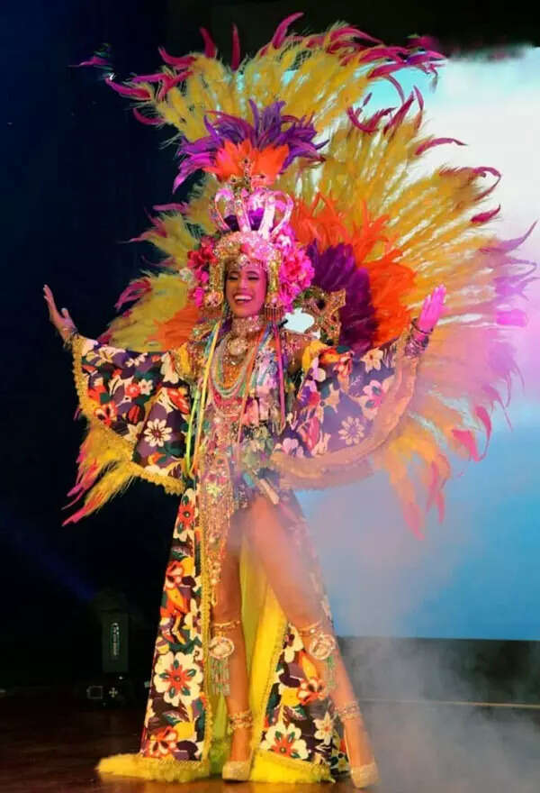 Jillyan Chue's pictures