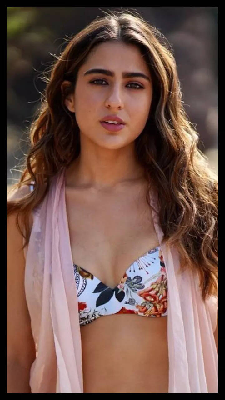 Times when Sara Ali Khan stunned in stylish bikinis | Times of India