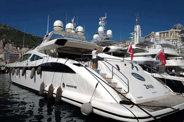 20 spectacular pictures from Monaco Yacht Show