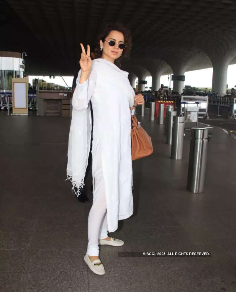 #ETimesSnapped: From Madhuri Dixit to Kangana Ranaut, paparazzi pictures of your favourite celebs