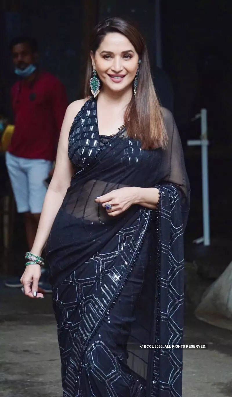 #ETimesSnapped: From Madhuri Dixit to Kangana Ranaut, paparazzi pictures of your favourite celebs