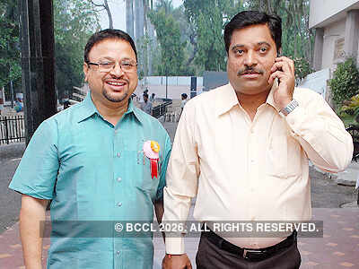 Nitin Gadkari's b'day bash