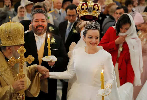 35 spectacular pictures from first royal wedding in Russia since revolution