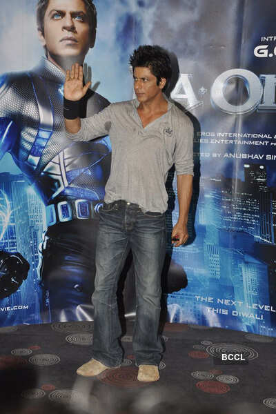 SRK unveils 'Ra.One' Theatrical promo