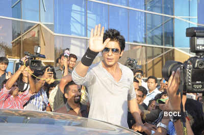 SRK unveils 'Ra.One' Theatrical promo