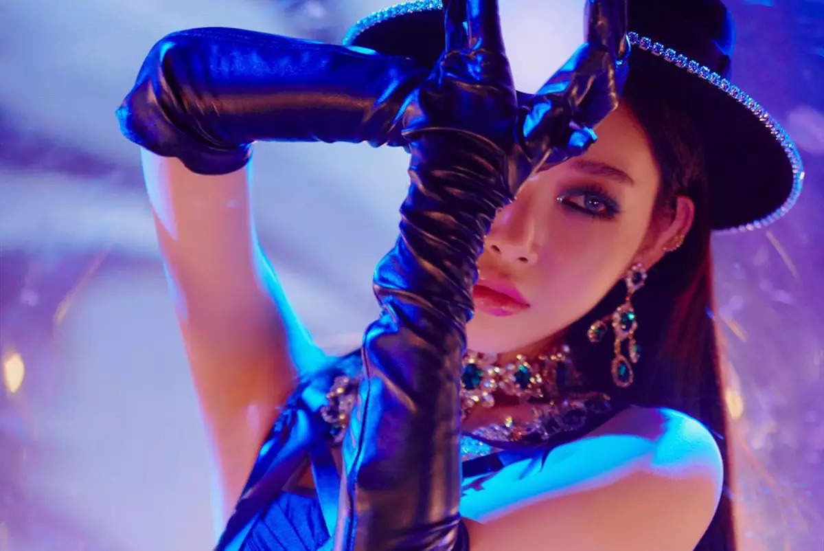 K-Pop diva Chung Ha can sing in three languages