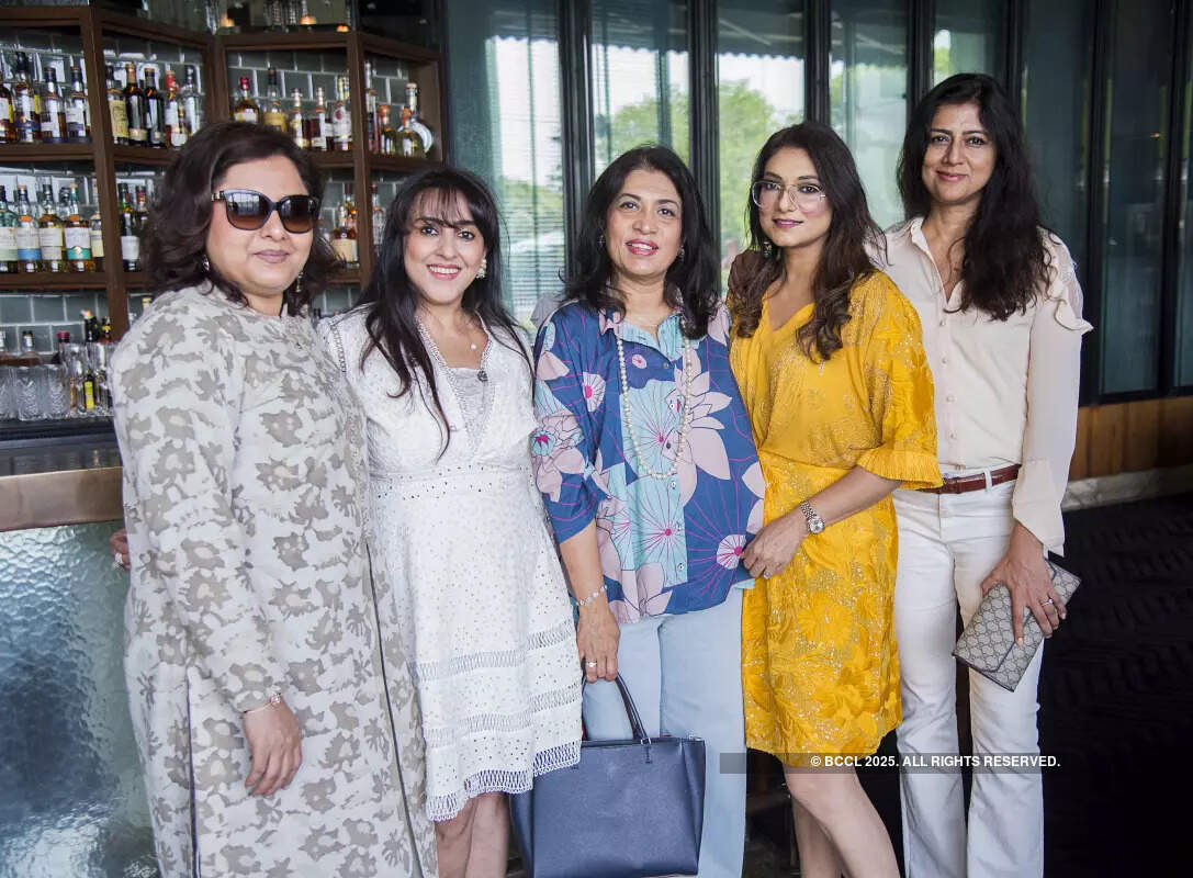 Fashion designer Charu Parashar celebrates her 50th birthday with friends