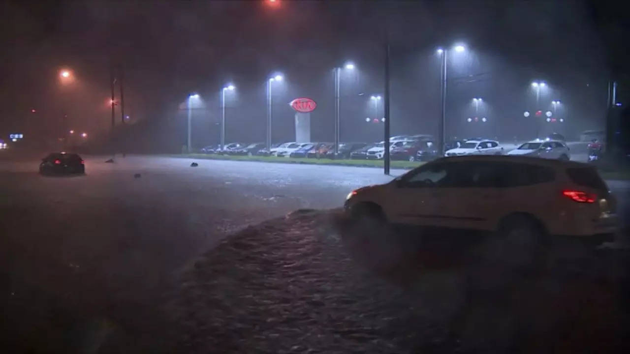 Alabama roads under water