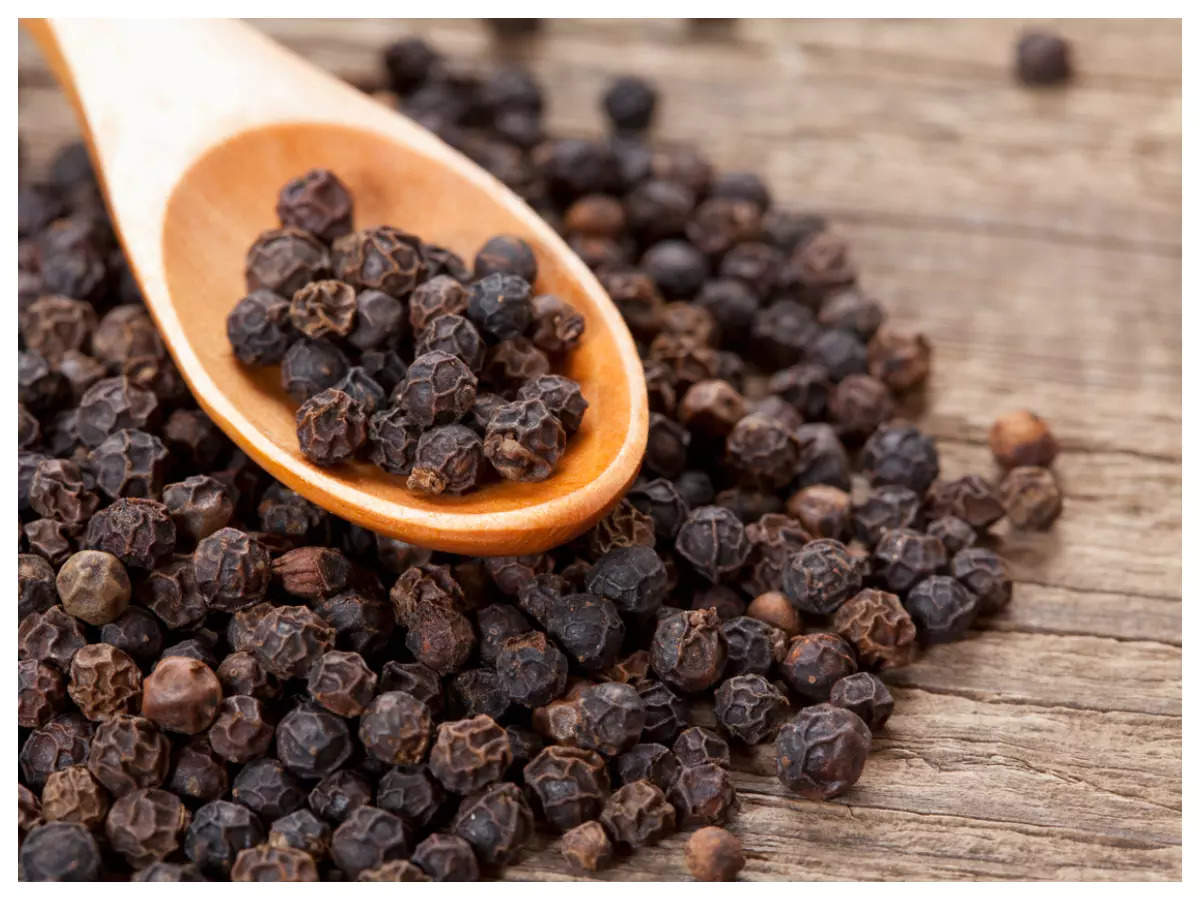 black-pepper-adulteration-test-fssai-shares-simple-test-to-check