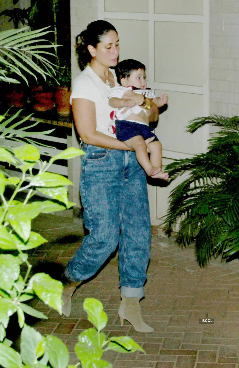 #ETimesSnapped: From Kareena Kapoor to Mouni Roy, paparazzi pictures of your favourite celebs