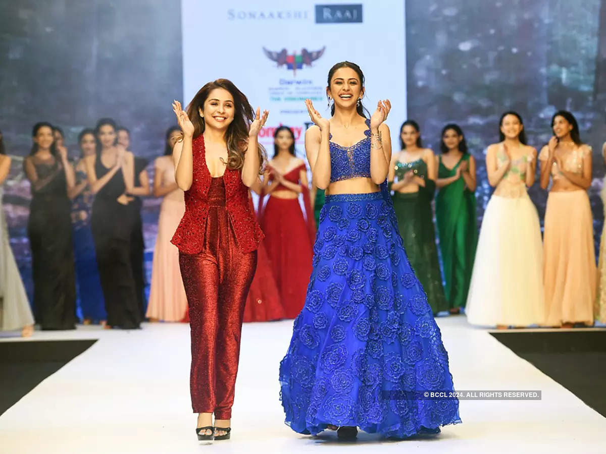 Bombay Times Fashion Week: Day 1 - Sonaakshi Raaj