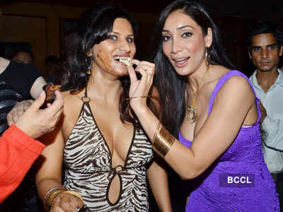 Glamorous Nandini Juman's birthday bash