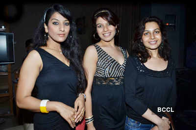 Glamorous Nandini Juman's birthday bash