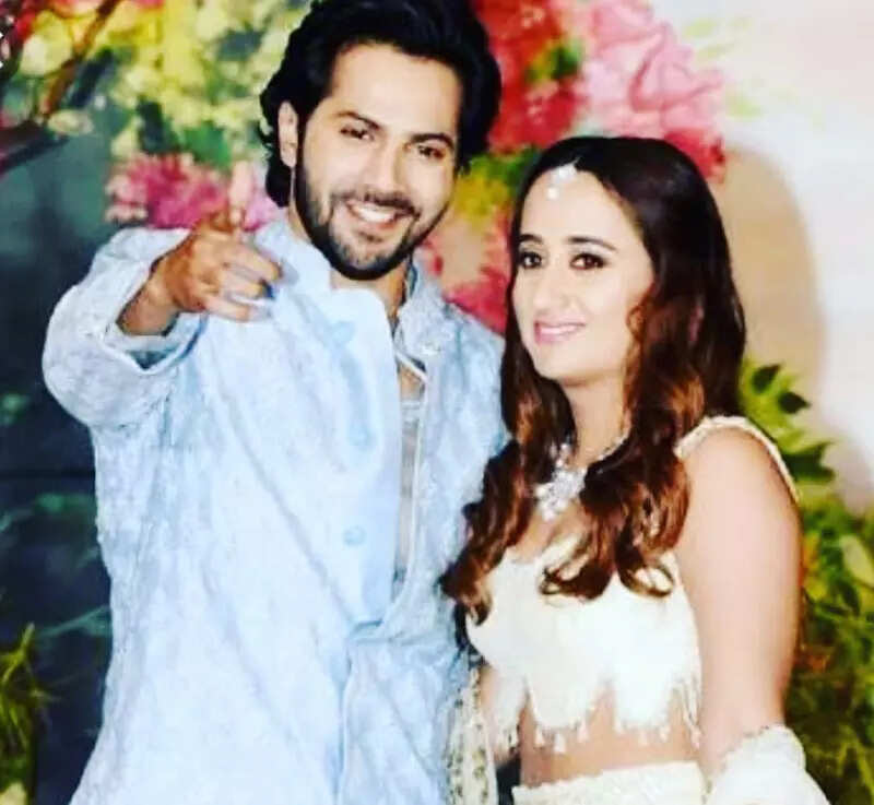 Lovely pictures from Varun Dhawan and Natasha Dalal's first Karwa Chauth celebration
