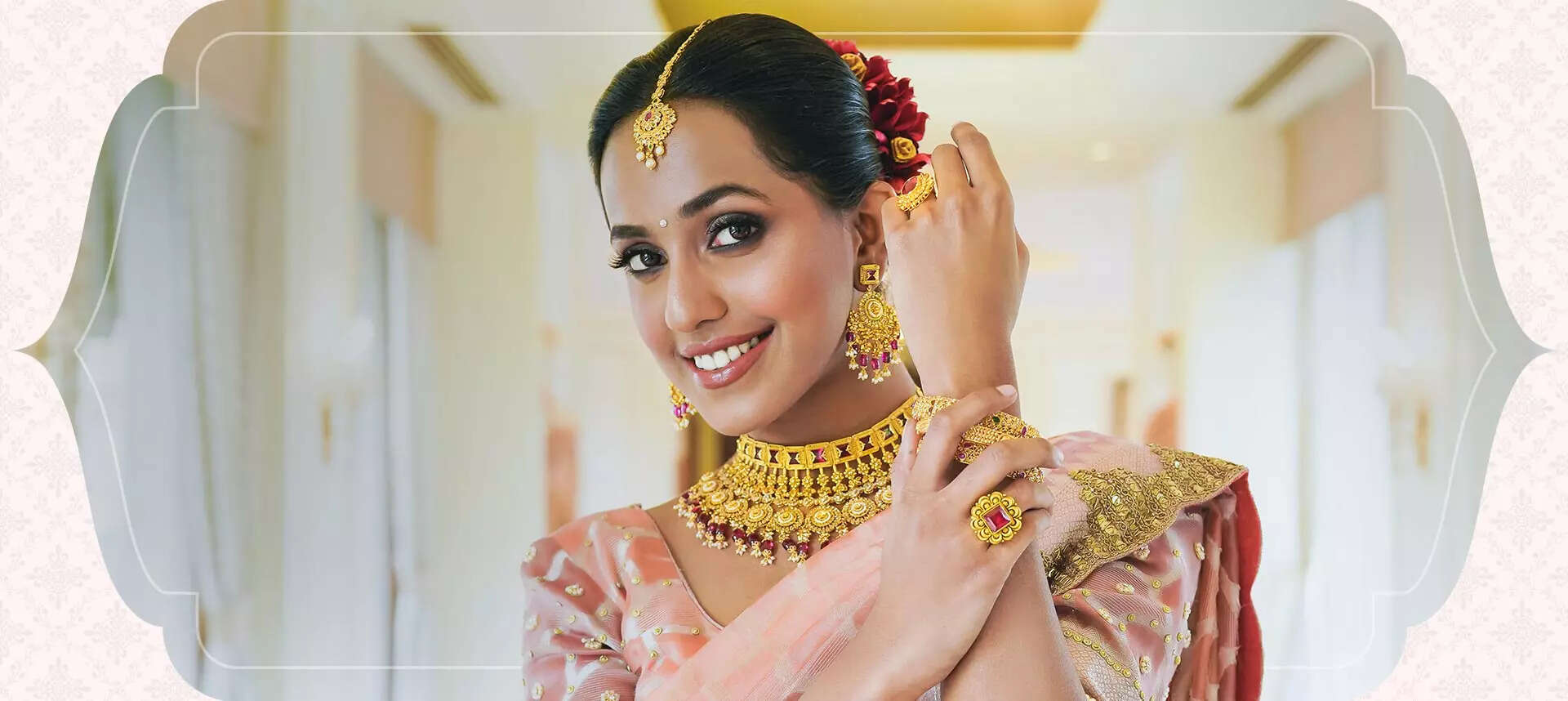 Beauty queens depict Brides Of India in Malabar Gold and Diamonds campaign