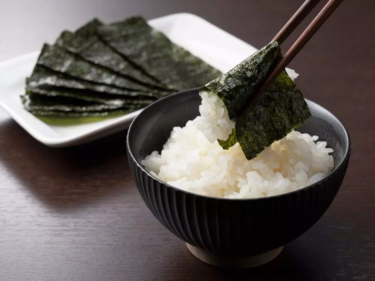 Surprising health benefits of seaweed: Know all about this delish food