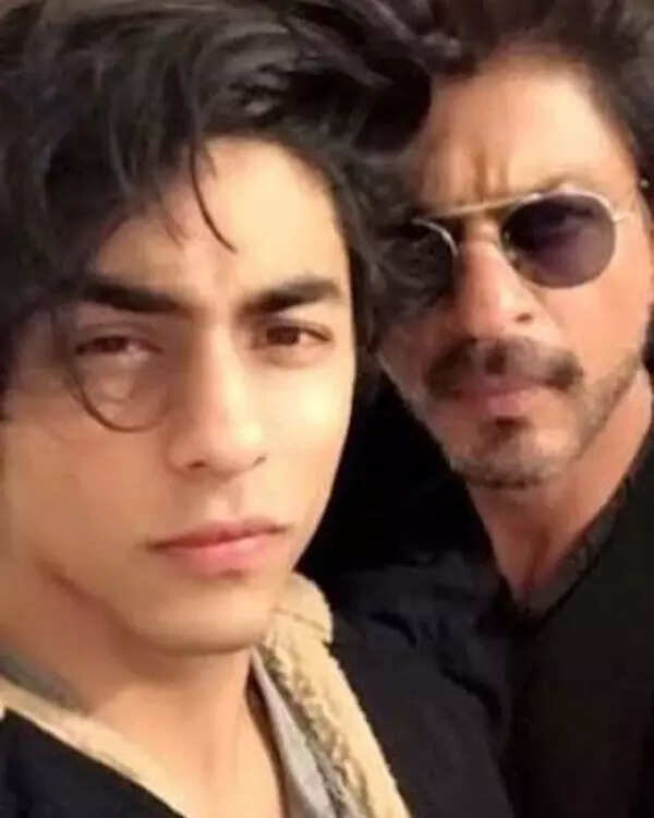 Mika Singh, R Madhavan, Shanaya Kapoor & others celebrate as High Court grants bail to Aryan Khan